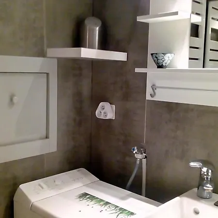 Renove Au Pied Des Pistes Avec Balcon Et Wifi - Fr-1-344-949 Apartment *